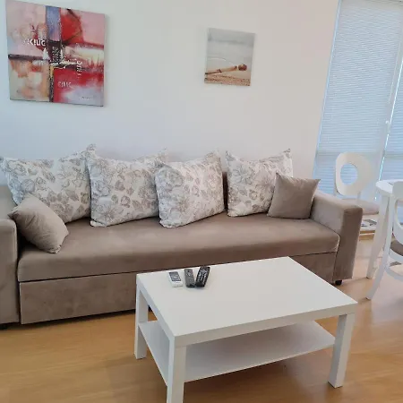 кабакум морски бриз на крачки от плажа Apartment