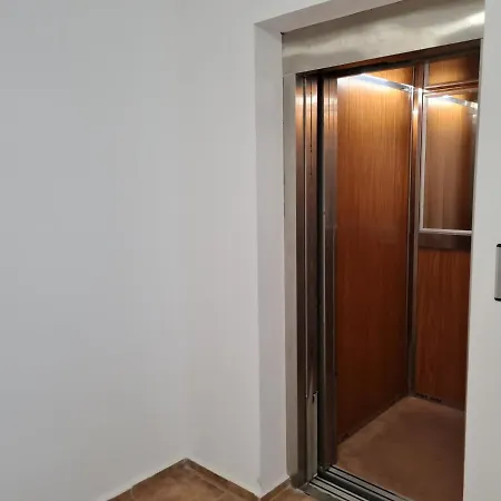 кабакум морски бриз на крачки от плажа Warna